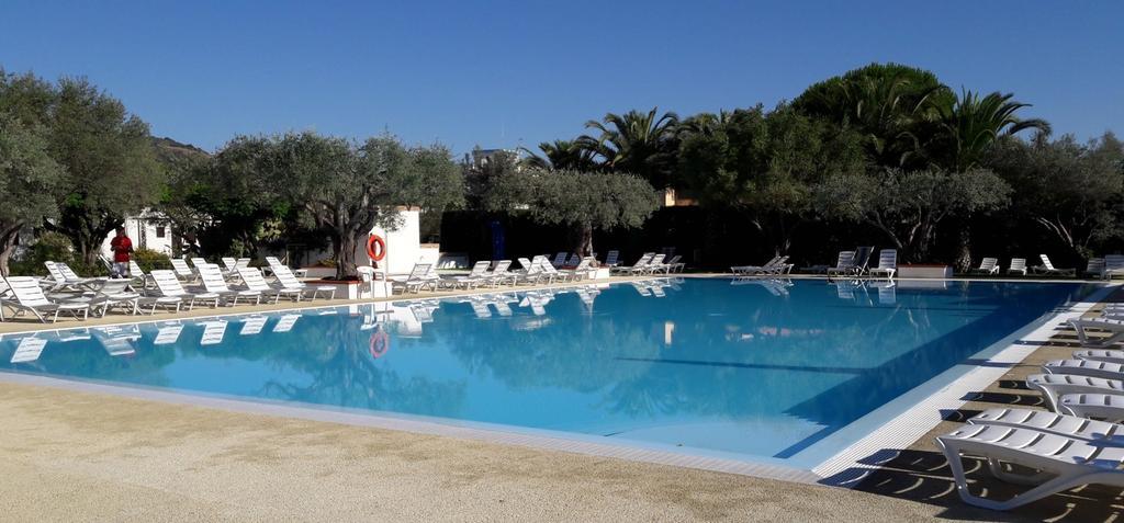 Nausicaa Village Sant'Andrea Apostolo dello Ionio Esterno foto